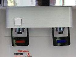 vòi nước nóng lạnh